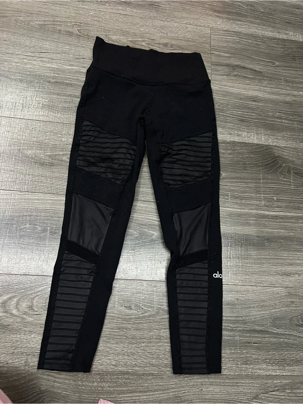 Alo Yoga High-Waist Moto Leggings women's size medium black